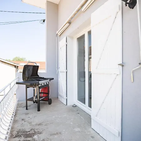 Duplex Providence - Ideal Groupe - Confort - Parking Prive Troyes