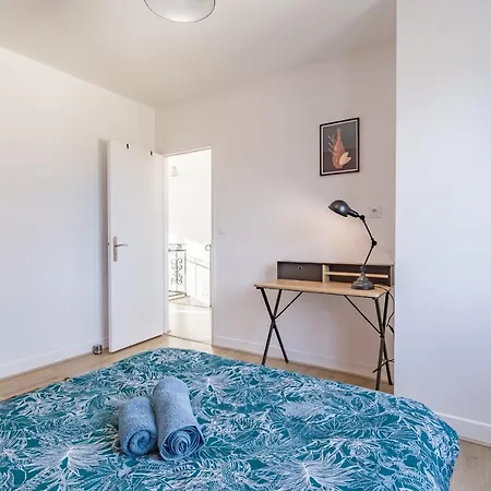 Duplex Providence - Ideal Groupe - Confort - Parking Prive Apartment Troyes