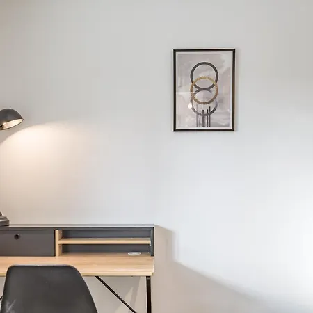 Duplex Providence - Ideal Groupe - Confort - Parking Prive Troyes