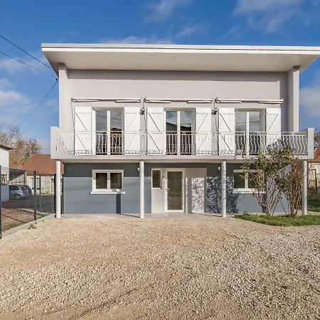 Apartment Duplex Providence - Ideal Groupe - Confort - Parking Prive Troyes