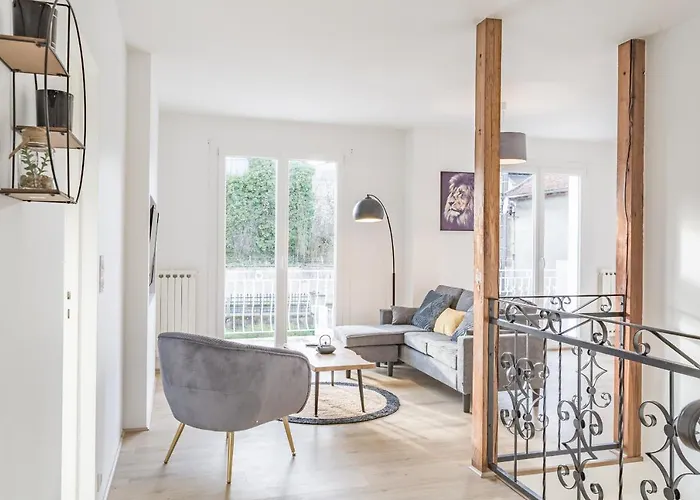 Duplex Providence - Ideal Groupe - Confort - Parking Prive Troyes