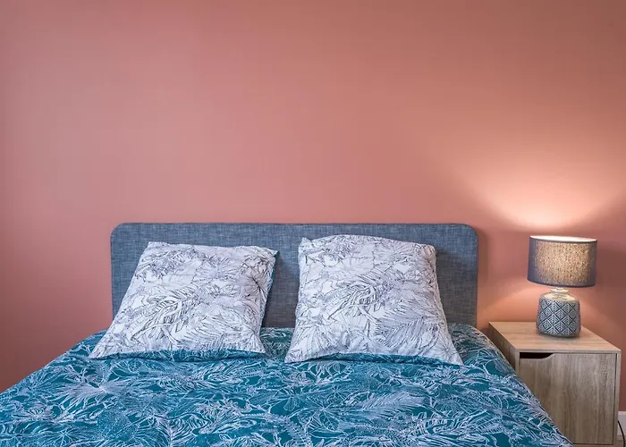 Duplex Providence - Ideal Groupe - Confort - Parking Prive *