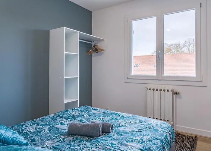 Duplex Providence - Ideal Groupe - Confort - Parking Prive Troyes