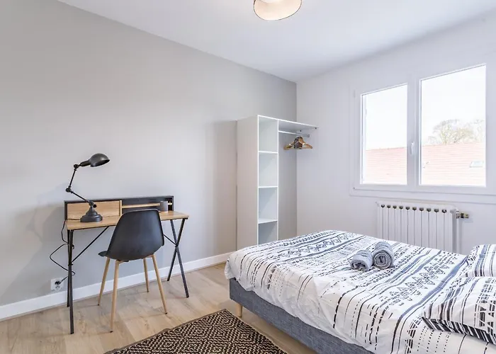 Duplex Providence - Ideal Groupe - Confort - Parking Prive * Troyes